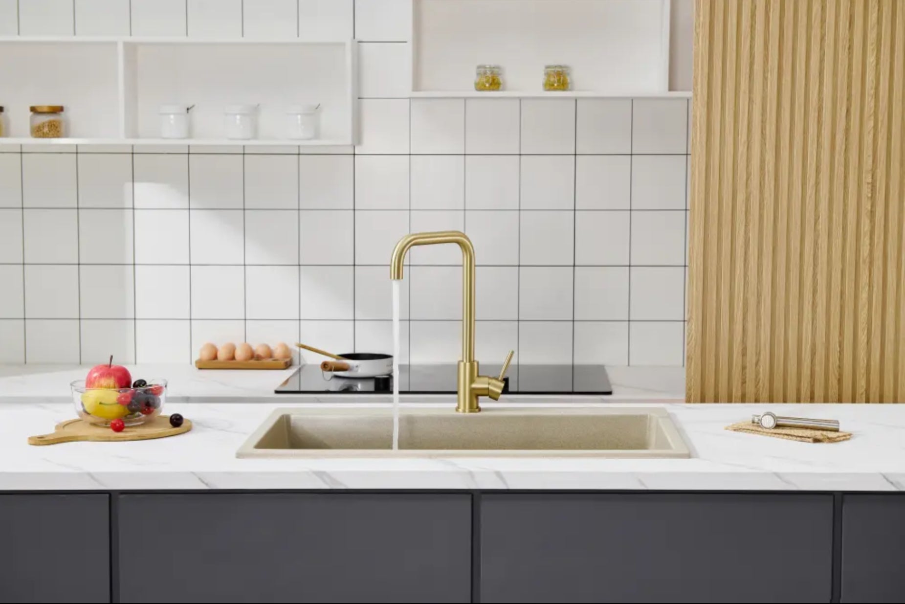 K128 KITCHEN FAUCET in BRUSHED GOLD BRASS SCAMANDRE COLLECTION