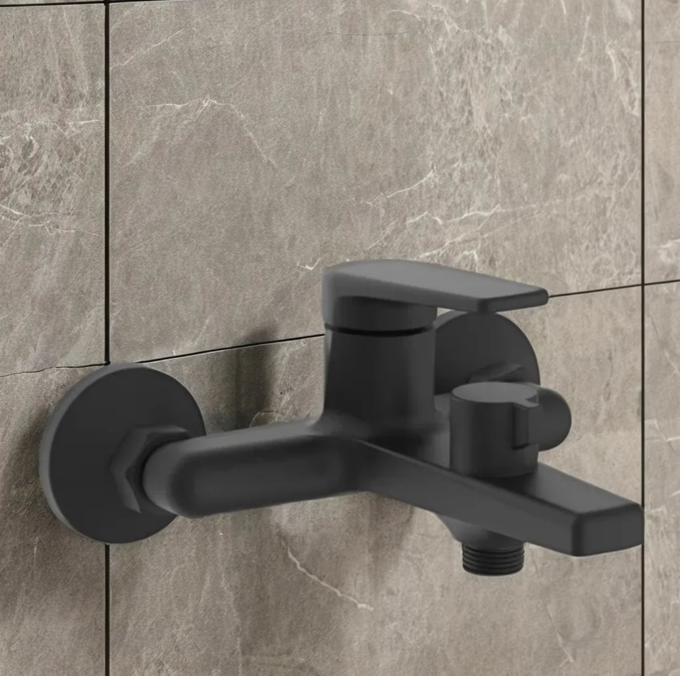 Robinet de baignoire murale 039 en laiton noir collection Céphise