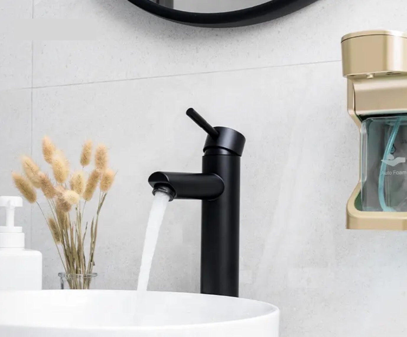 Robinet de lavabo surélevé en laiton noir mat 02215B collection Céphise