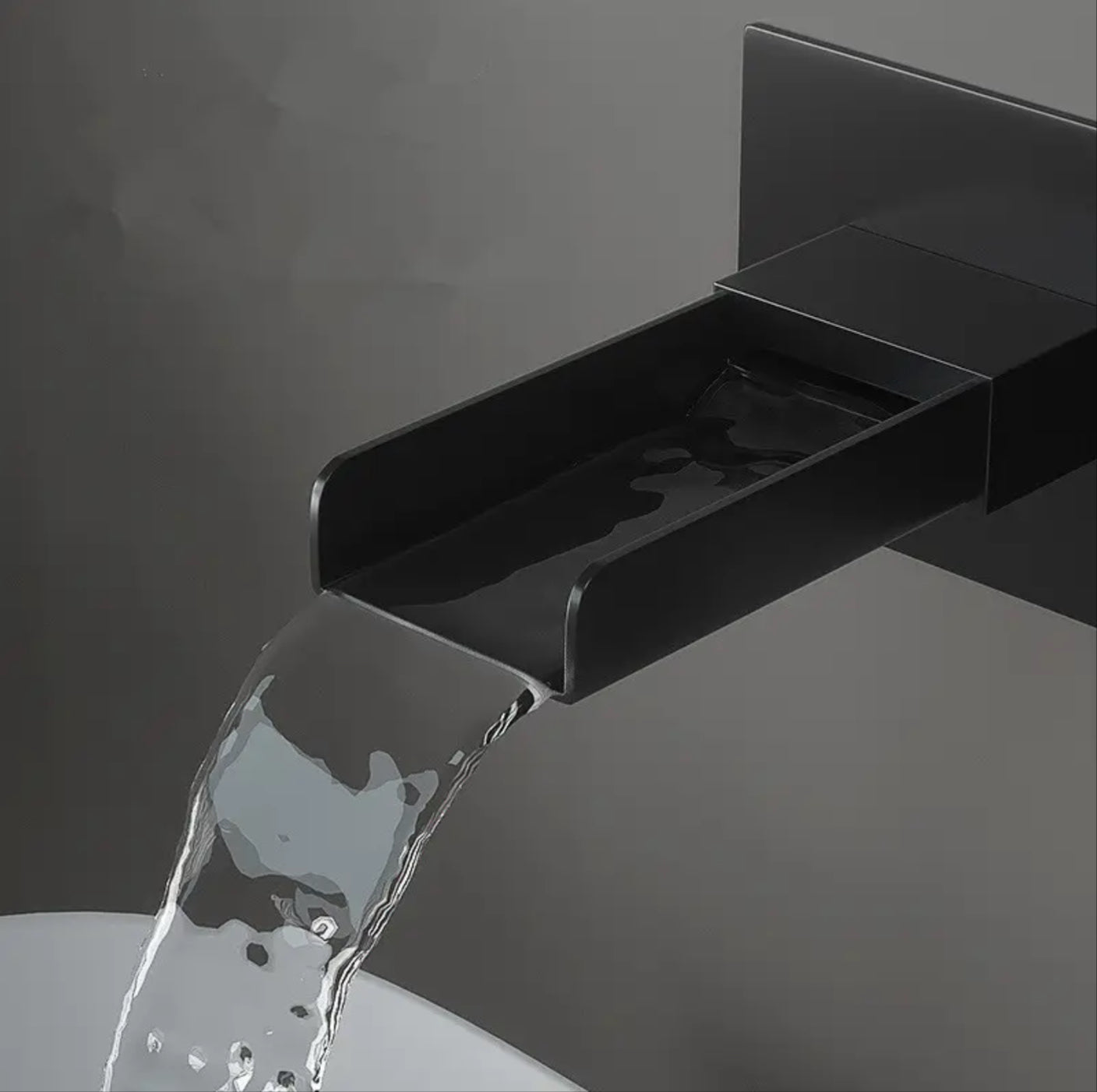 Robinet de lavabo mural 007 en laiton noir collection Alphée