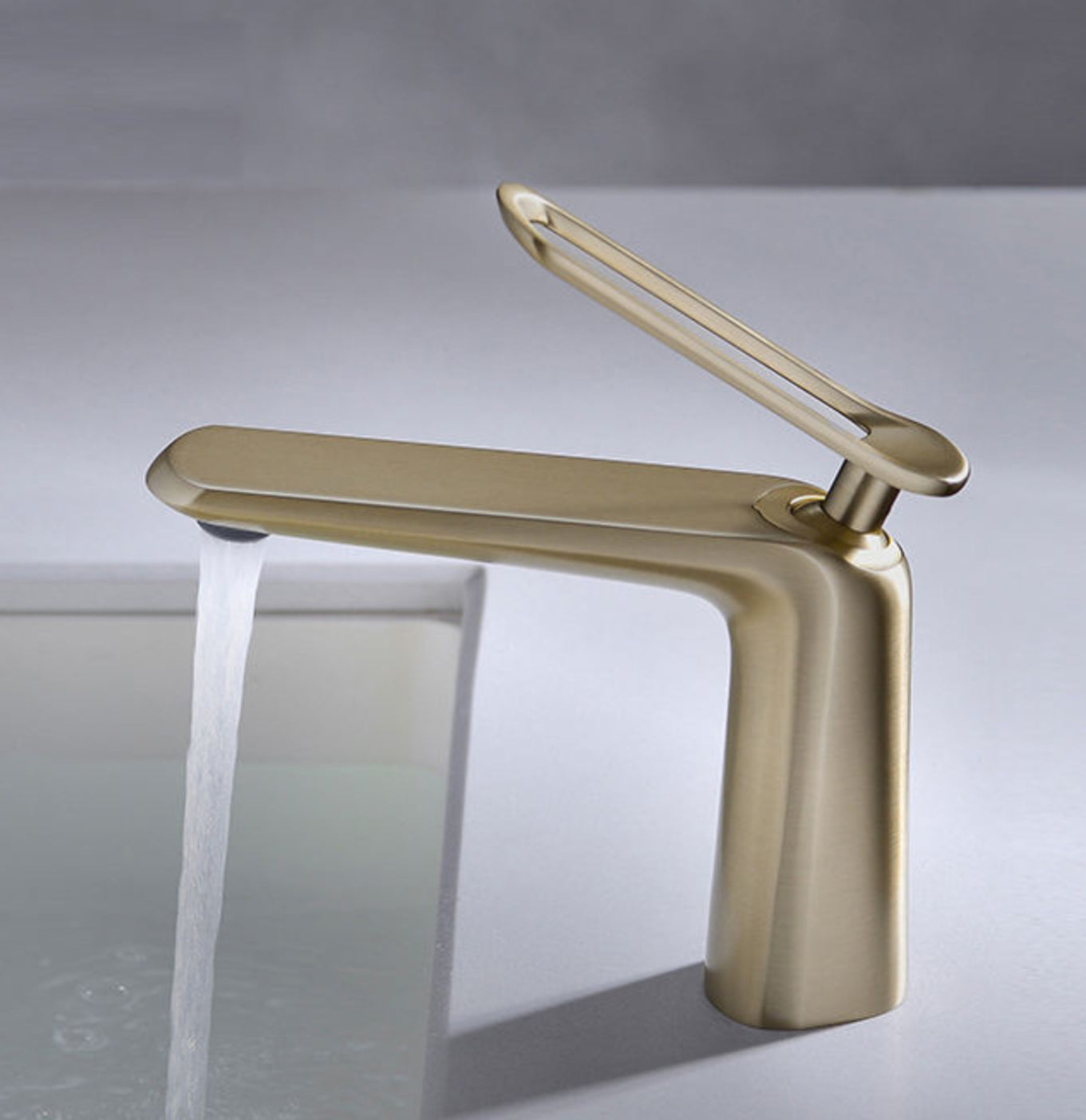 Robinet de lavabo sur plage 022 couleur or brossé collection Scamandre