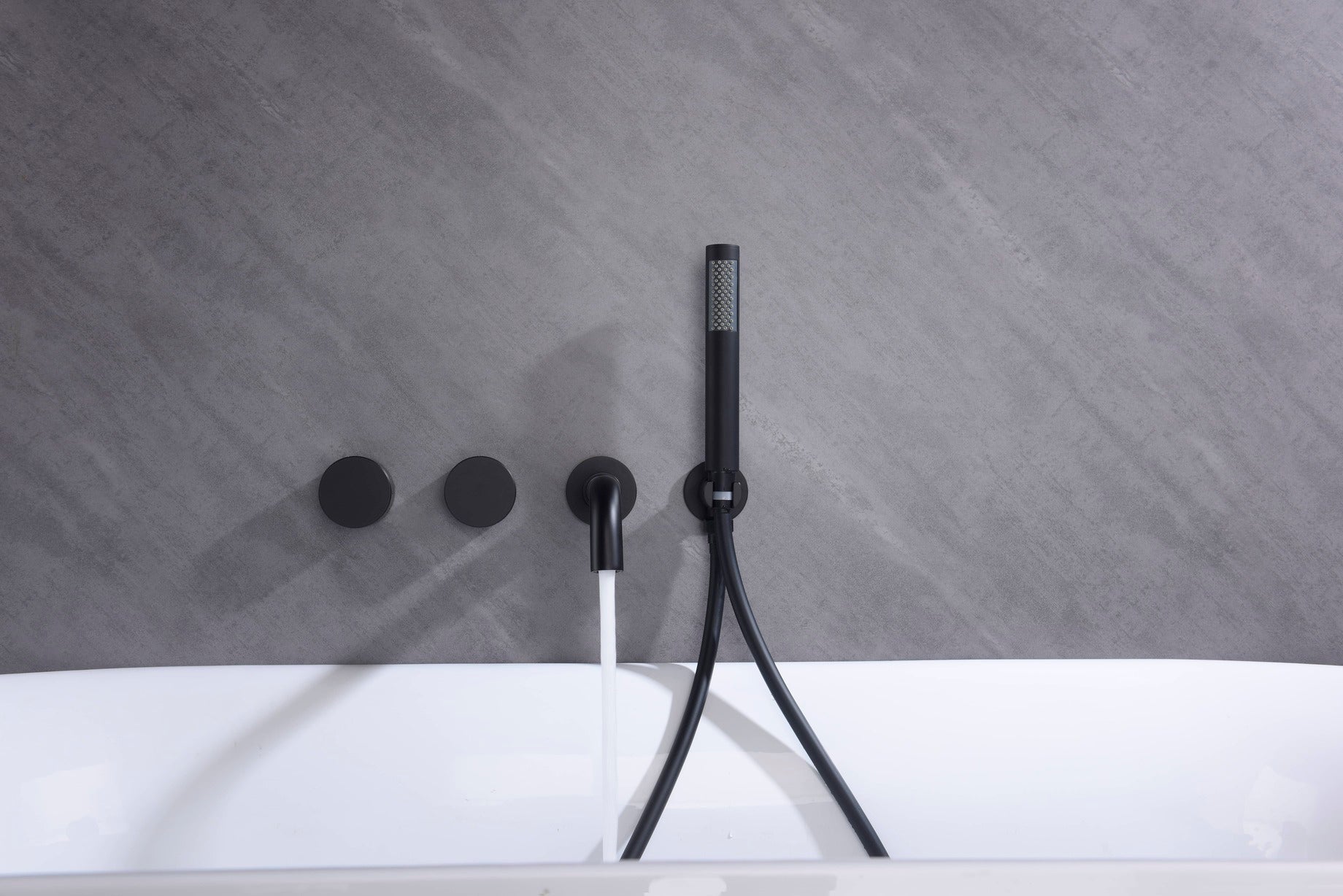 Robinet de baignoire à fixation murale 069 en laiton noir collection Céphise