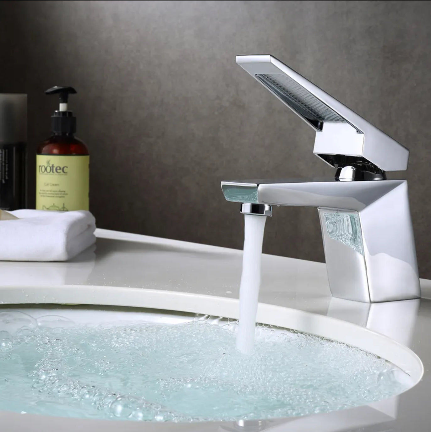 Grifo para lavabo de sobre encimera cromado colección Enipée 10