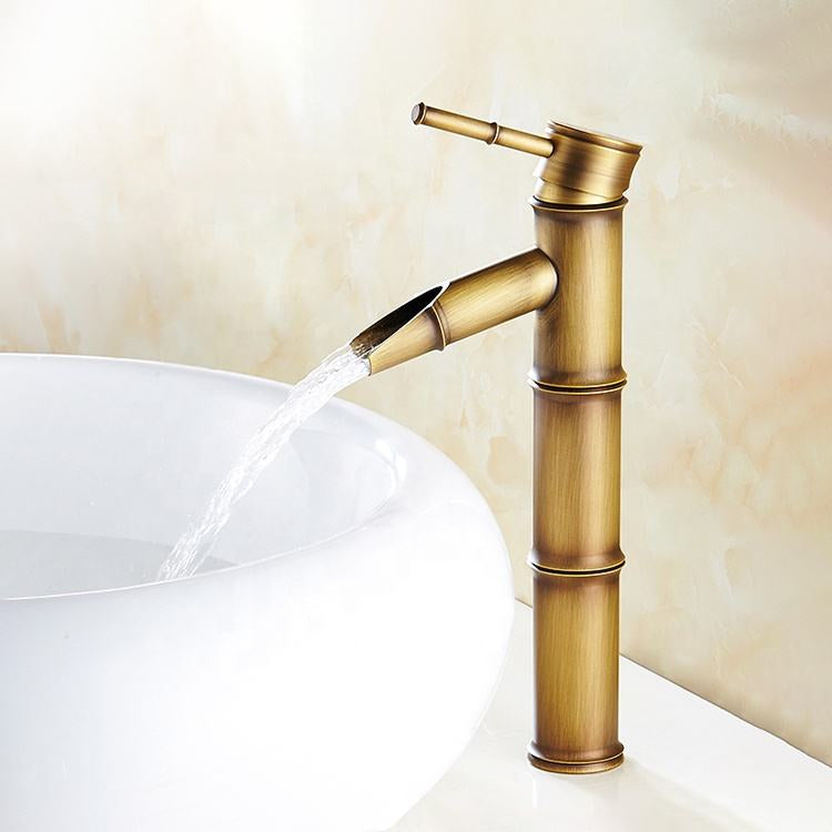 Brass kitchen faucet 025 in brushed gold brass Scamandre collection