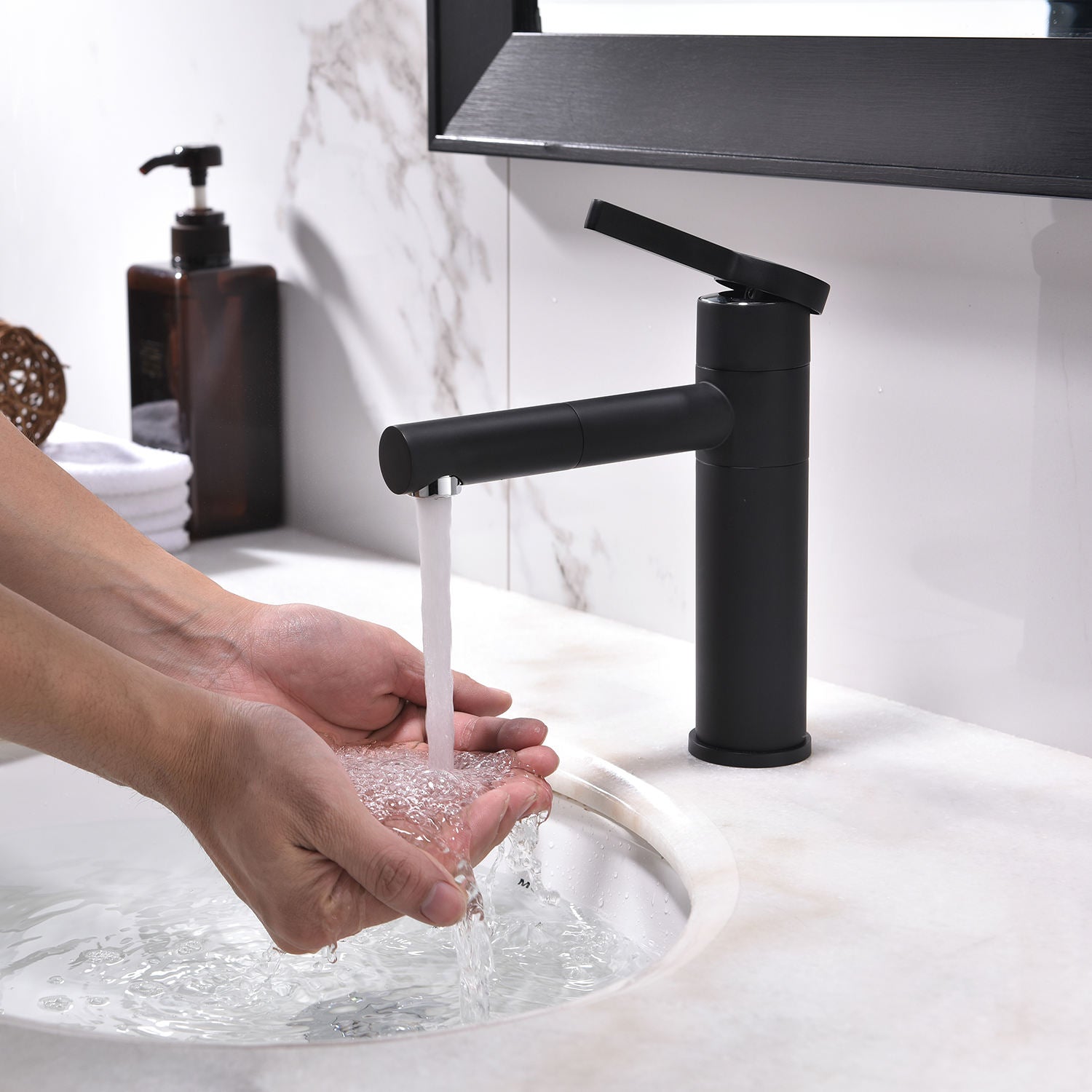 Deck-mounted sink faucet in matte black brass BNF605B Céphise collection