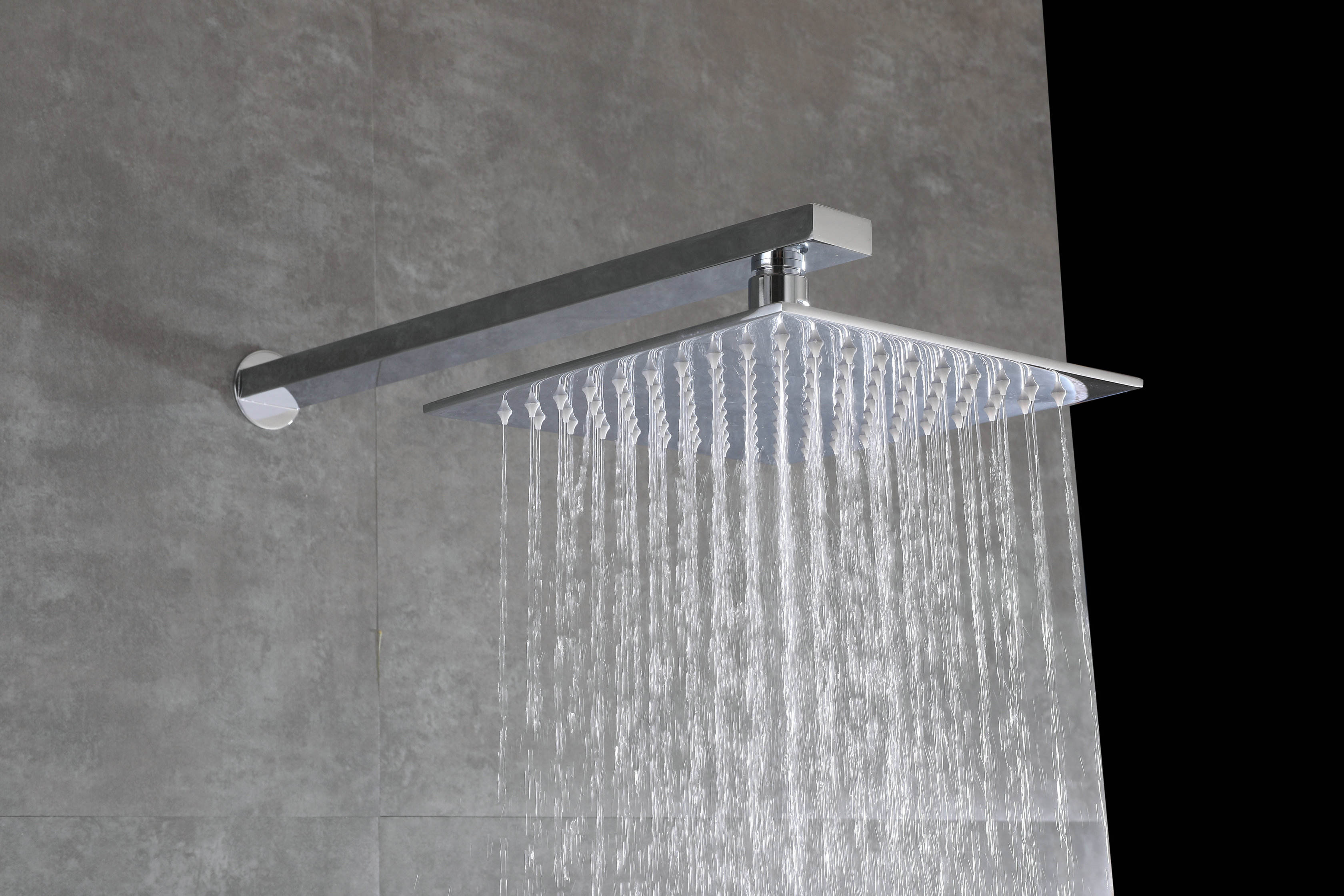 Composition de douche encastrée SC213 en laiton chromée collection Enipée