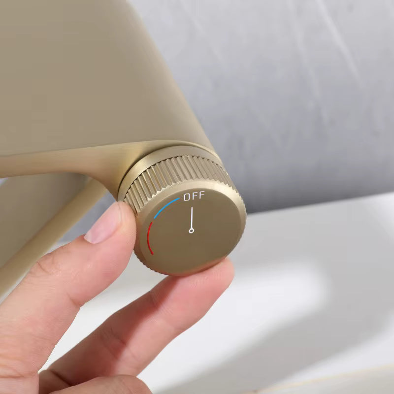 HUDOR 200001 — Mitigeur Lavabo Doré Brossé collection Scamandre | Robinetterie de Luxe