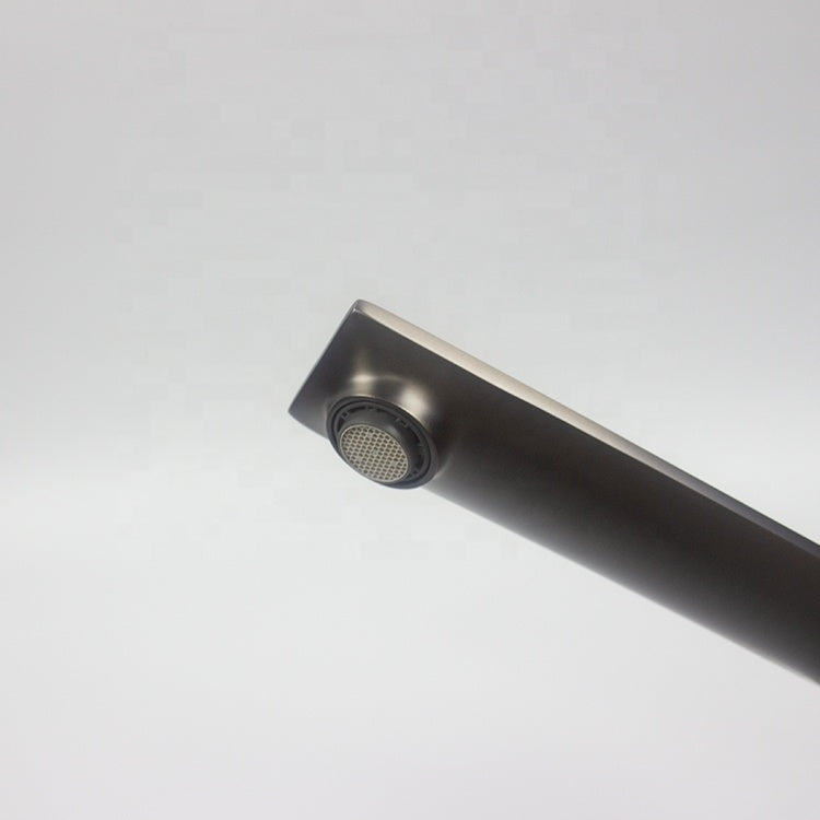 Robinet de Lavabo Mural Gunmetal — L'Élégance HUDOR