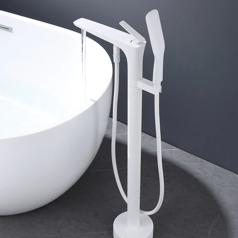 Robinet Baignoire Blanc Mat HUDOR — détail