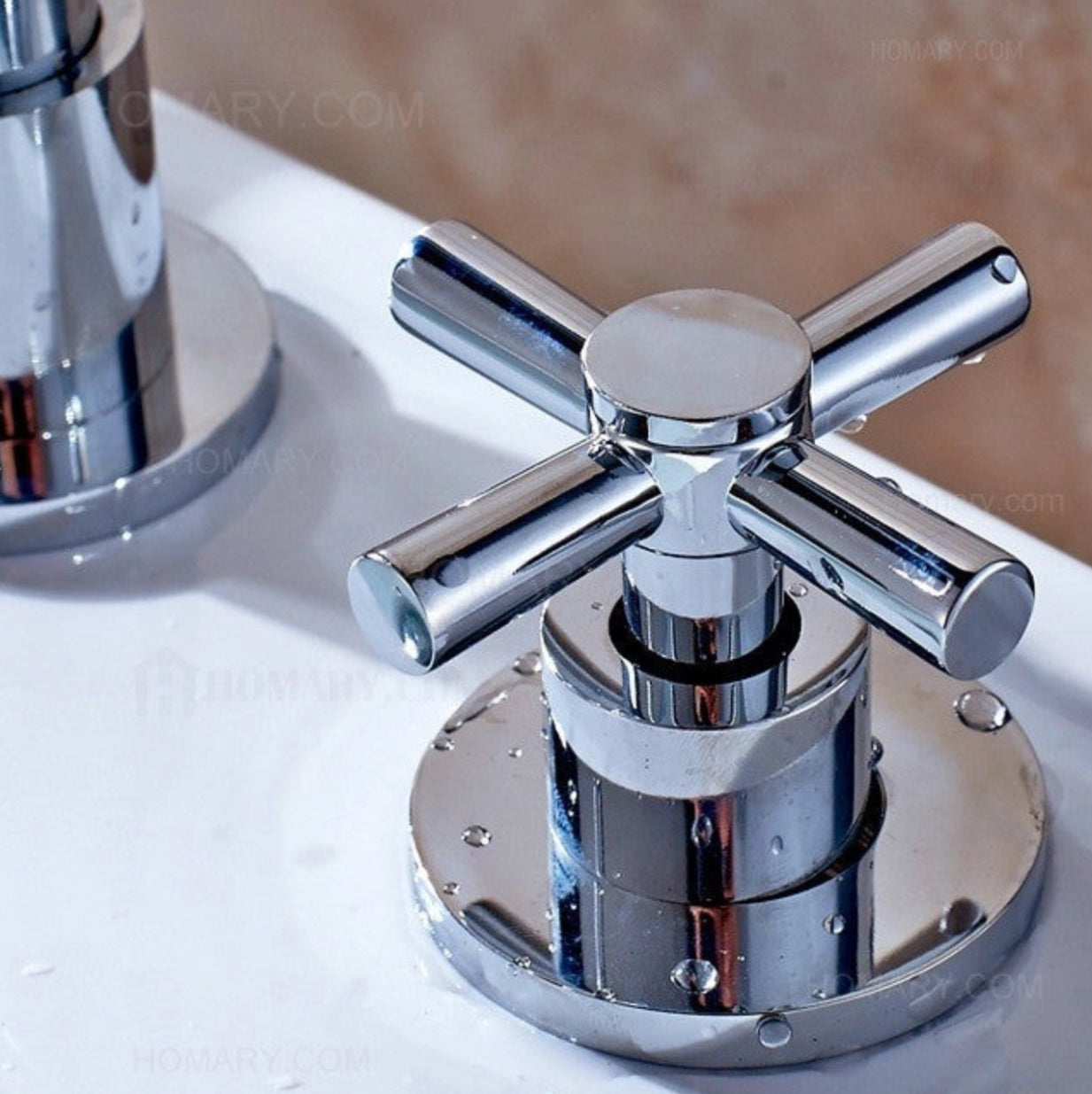 Robinet de lavabo sur plage B0625-1 en laiton chromé collection Erymanthe