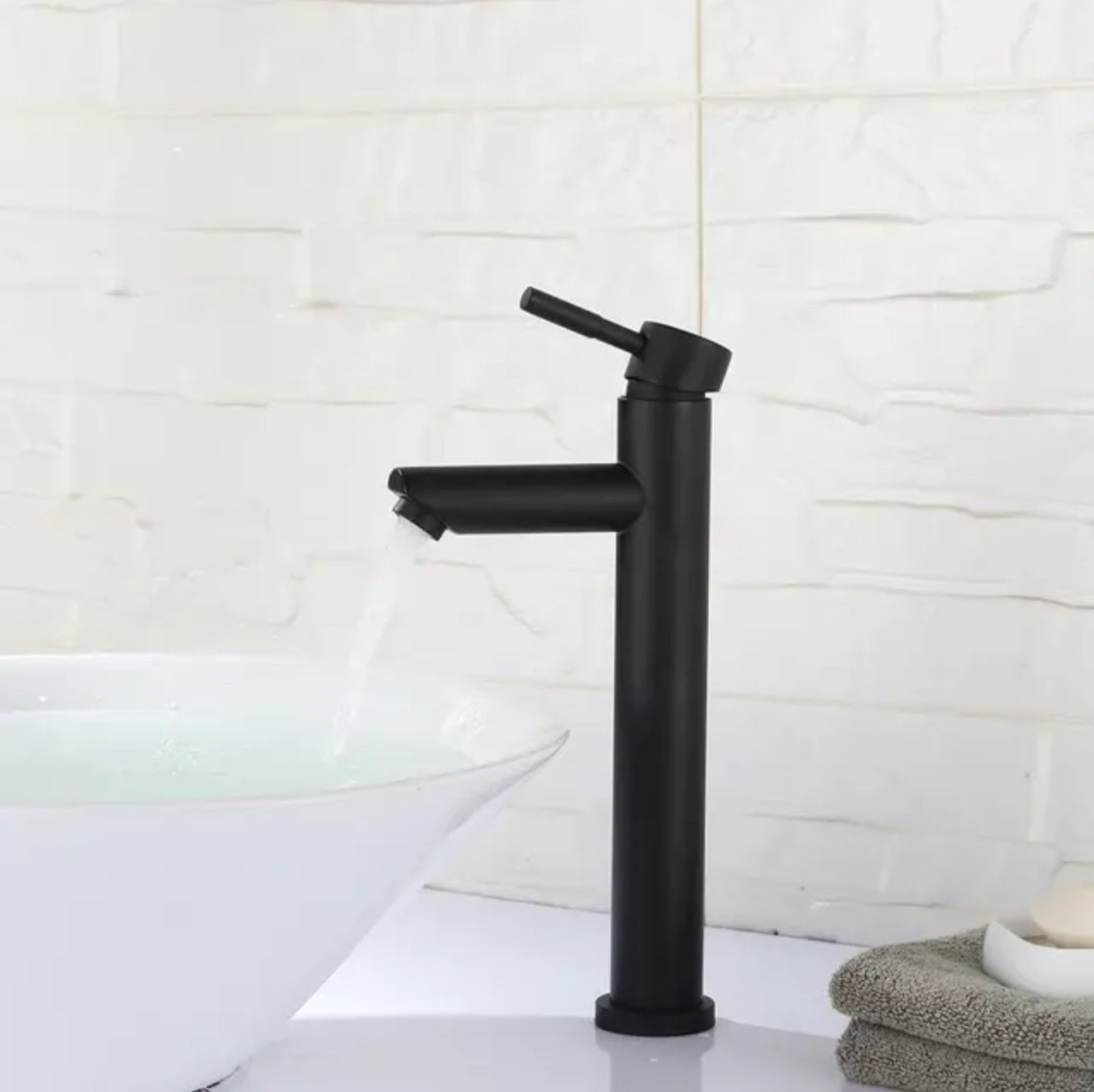Robinet de lavabo surélevé en laiton noir mat 02215B collection Céphise
