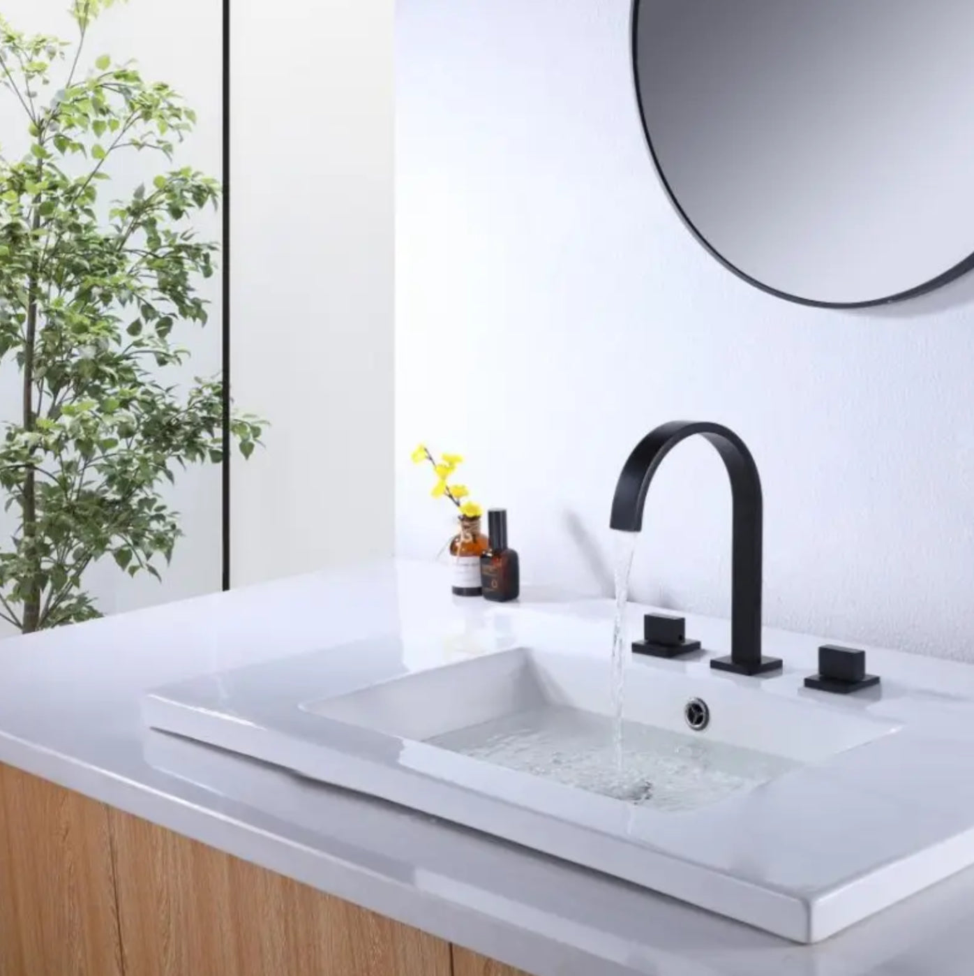 Grifo para lavabo de repisa 834 en latón negro de la colección Alphée