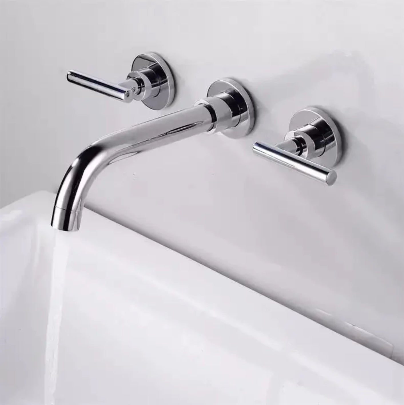 Grifo de lavabo de pared colección Erymanthe 201 en latón cromado 