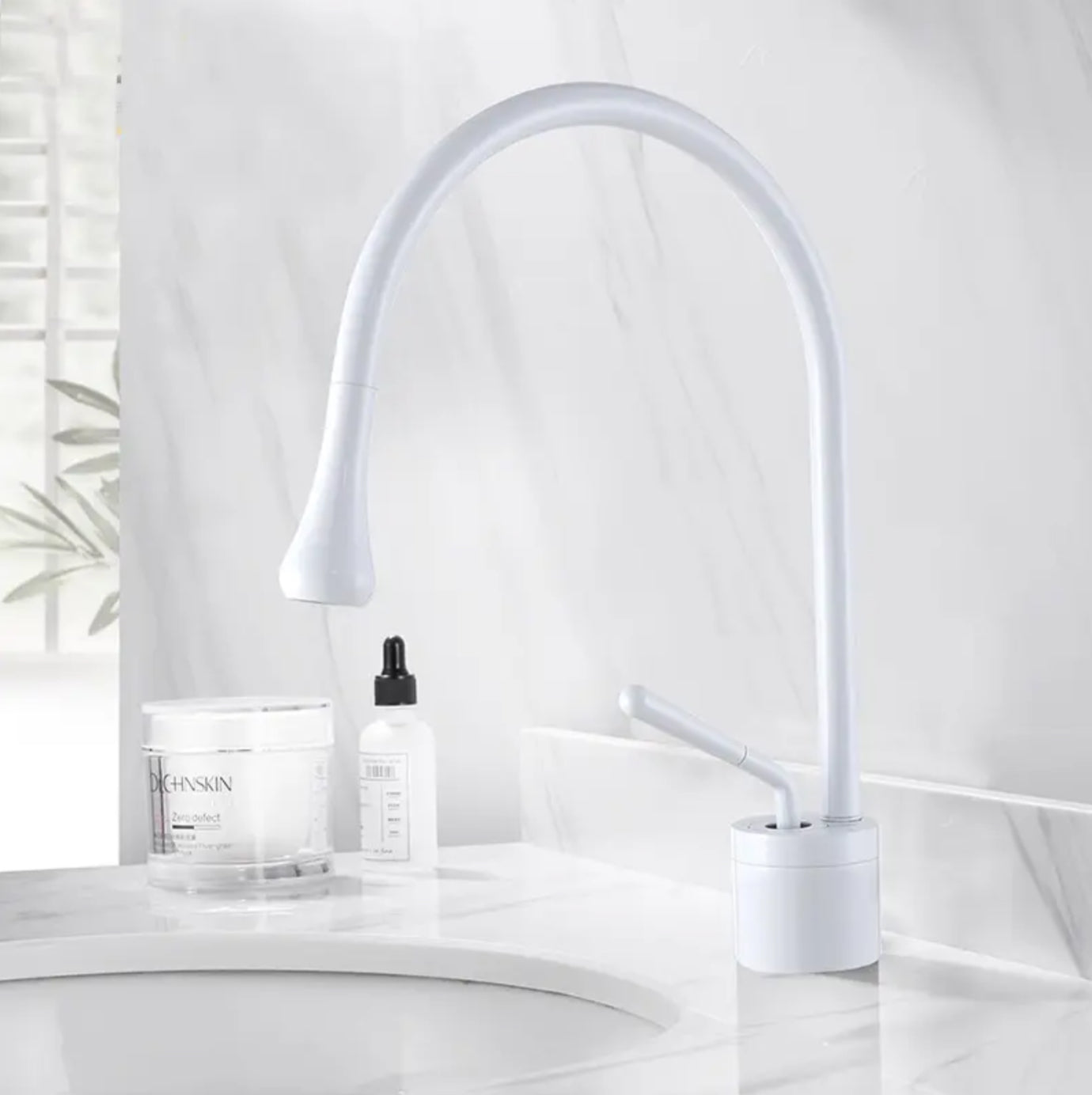 Grifería para lavabo de sobre encimera de latón blanco colección Argolide 201
