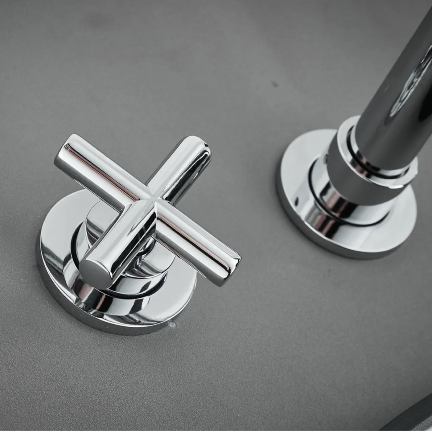 532 wall-mounted sink faucet in chrome-plated brass Erymanthe collection 