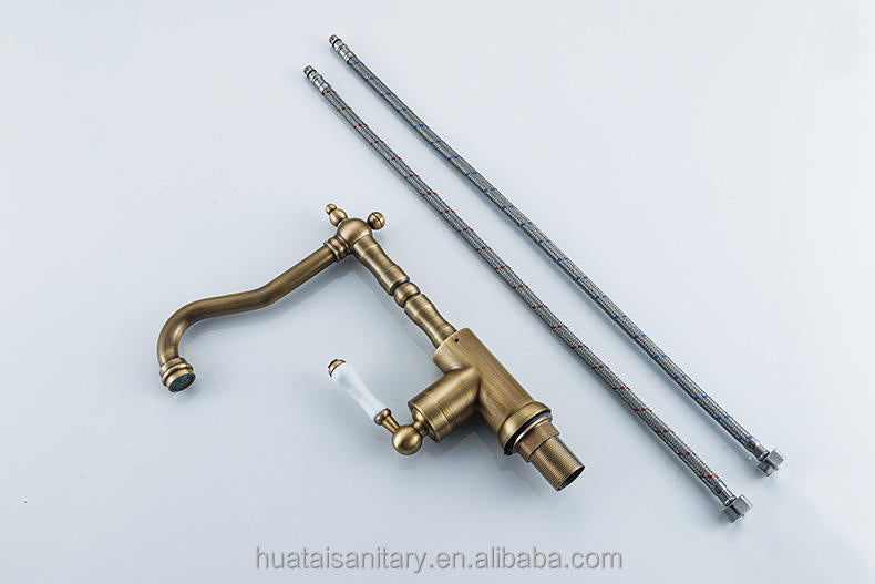 Robinet de cuisine 025 en laiton bronze brossé collection Artemis