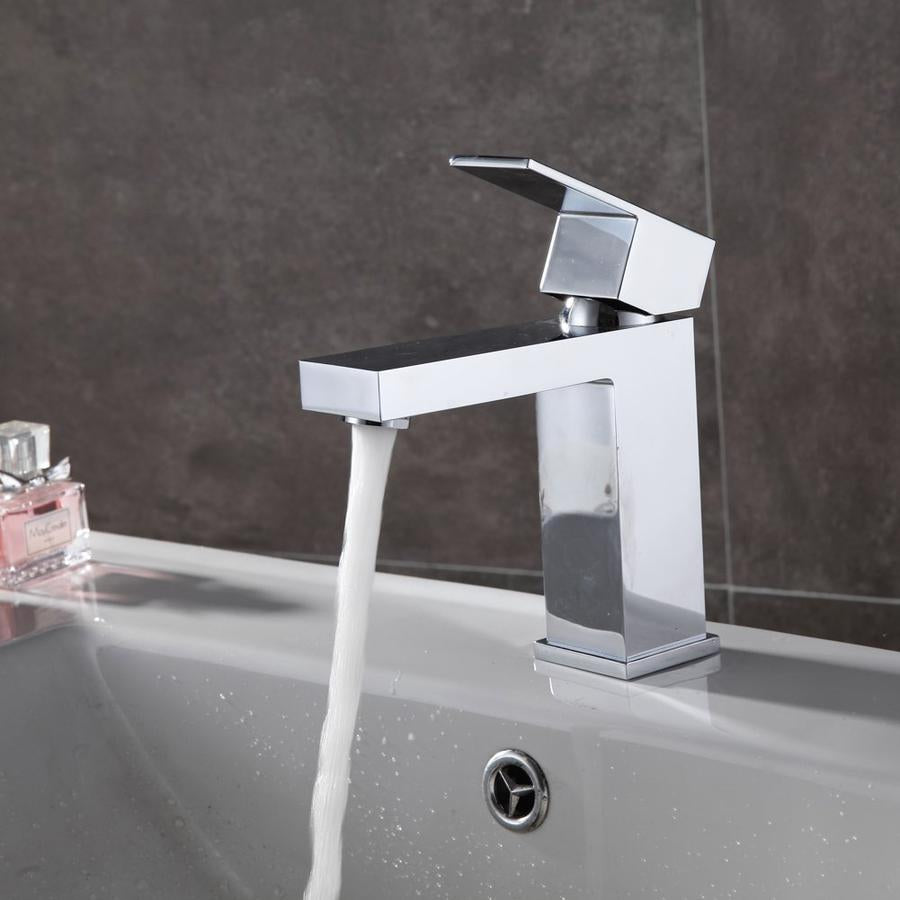Grifo para lavabo de repisa 013 en latón cromado de la colección Enipée 