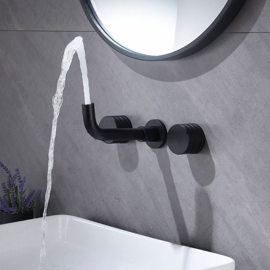 Robinet de lavabo mural 052 en laiton noir collection Céphise