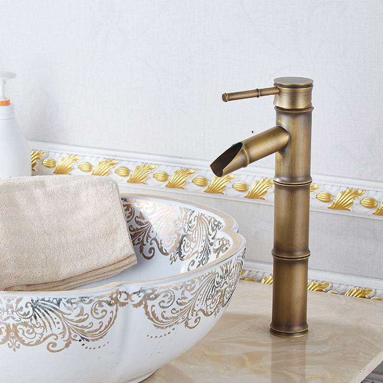 Brass kitchen faucet 025 in brushed gold brass Scamandre collection