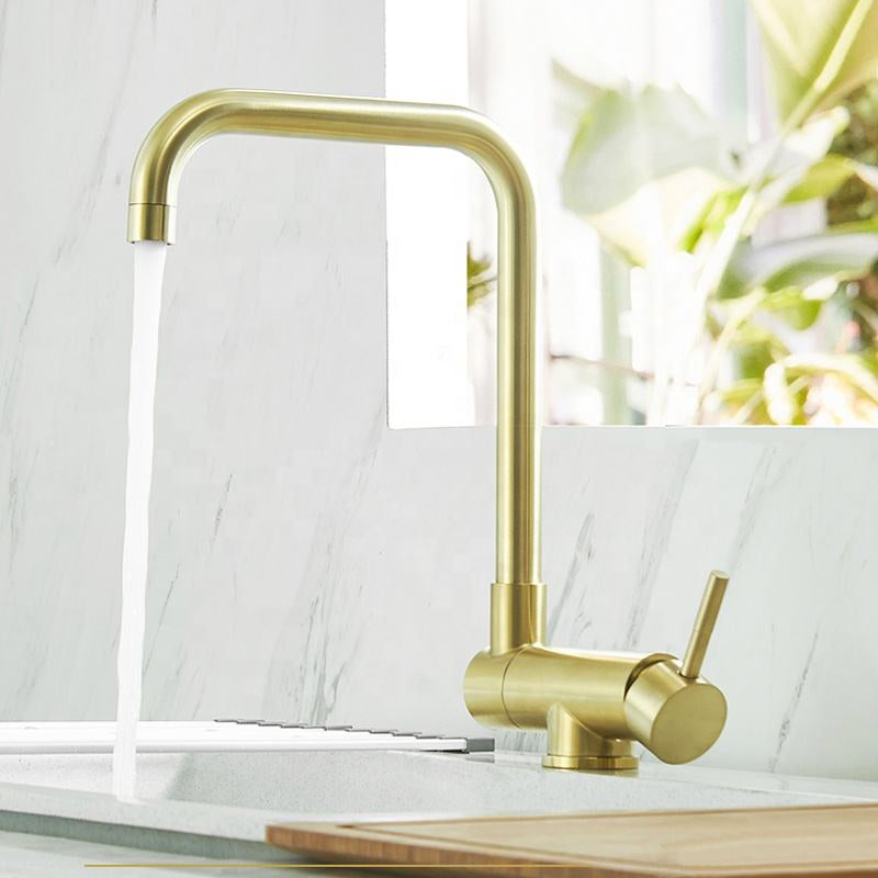 W05 Pull-Down Kitchen Faucet Brushed Gold Scamandre Collection