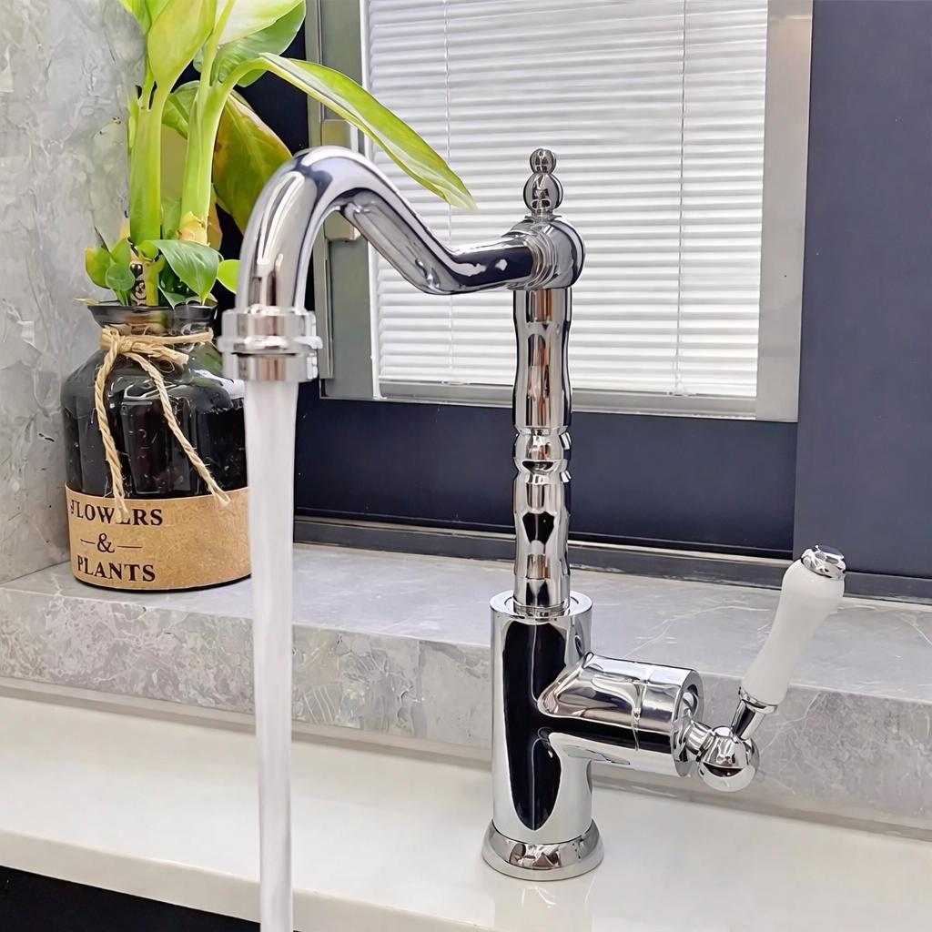 Brass kitchen faucet 025 in chrome-plated brass Erymanthe collection
