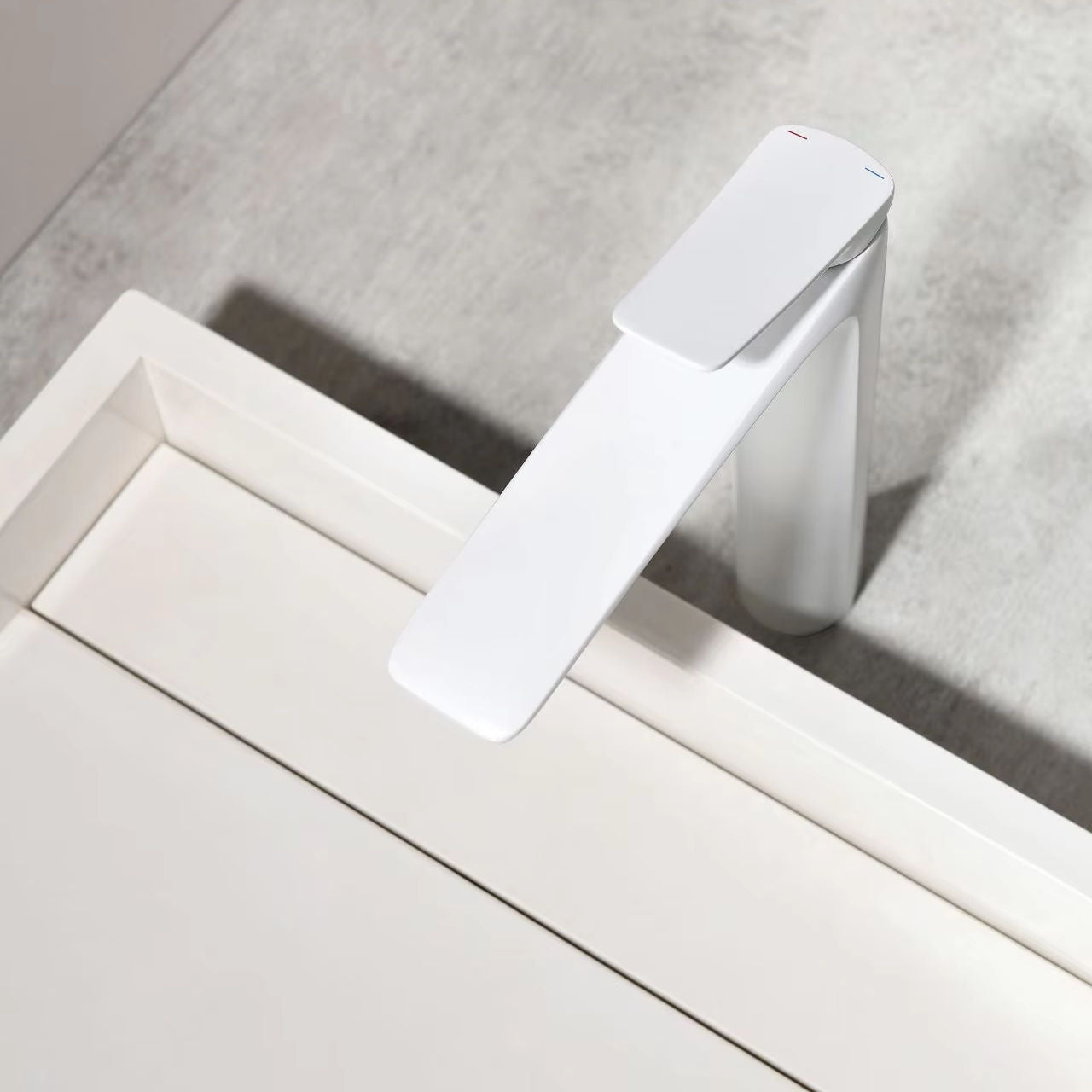 Robinet de Lavabo Surélevé Design Moderne Blanc Mat — HUDOR